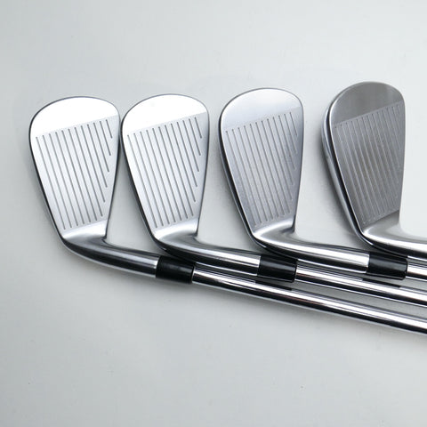 Used Mizuno Pro 243 Iron Set / 4 - PW / X-Stiff Flex