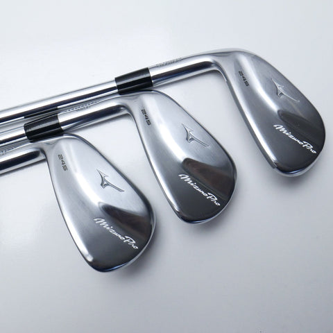 Used Mizuno Pro 245 Iron Set / 4 - PW / X-Stiff Flex / Left-Handed