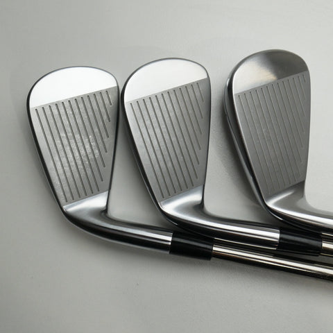 Used Mizuno Pro 245 Iron Set / 5 - PW / Regular Flex