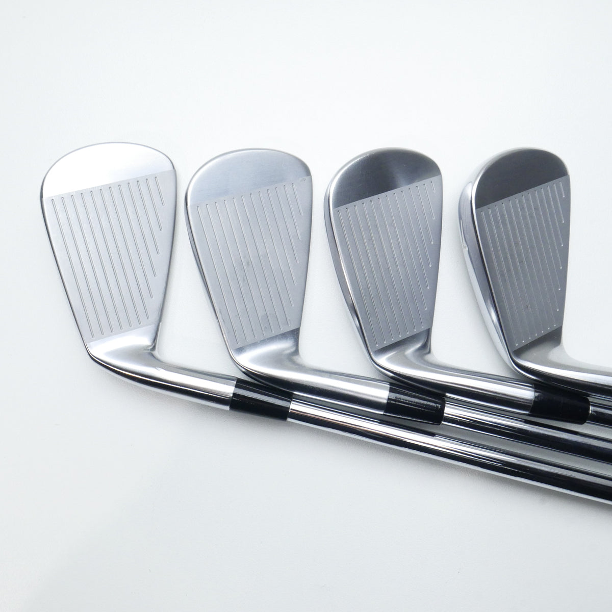 Used Mizuno Pro M-13 Iron Set / 4 - PW / Stiff Flex