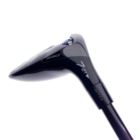 Used Mizuno ST Max 230 7 Fairway Wood / 21 Degrees / Regular Flex