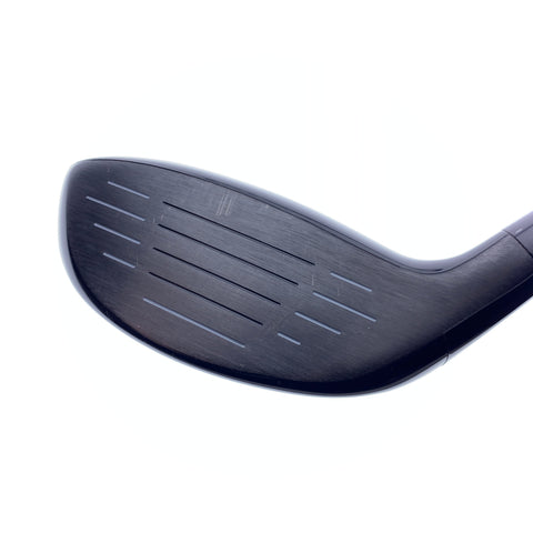 Used Mizuno STZ 230 3 Fairway Wood / 15.0 Degrees / Regular Flex