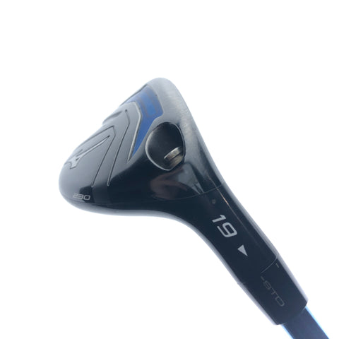 Used Mizuno STZ 230 3 Hybrid / 19.0 Degrees / Stiff Flex