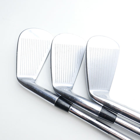 Used Nike VR Pro Combo Iron Set / 5 - PW / Regular Flex
