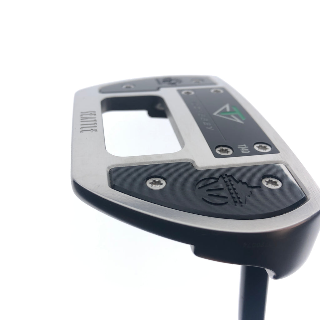 Used Odyssey Toulon Design Seatle Putter / 32.0 Inches