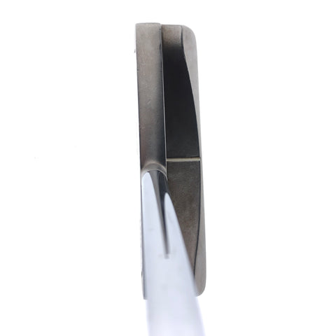 Used Odyssey White Hot 2 Center Shaft Putter / 33.0 Inches