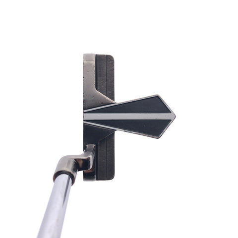 Used Odyssey White Ice D.A.R.T. Blade Putter / 32.0 Inches