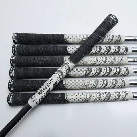 Used Ping i530 Iron Set / 4 - PW / X-Stiff Flex