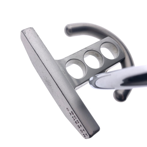 Used Scotty Cameron Futura Putter / 35.0 Inches