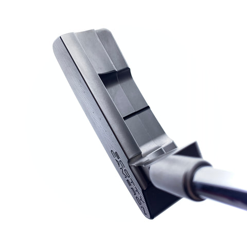 Used Scotty Cameron Special Select Squareback 2 Putter / 36.0 Inches