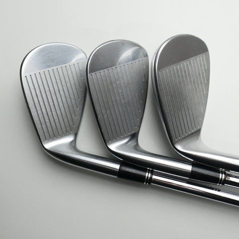 Used Srixon Z 565 Iron Set / 4 - PW / X-Stiff Flex