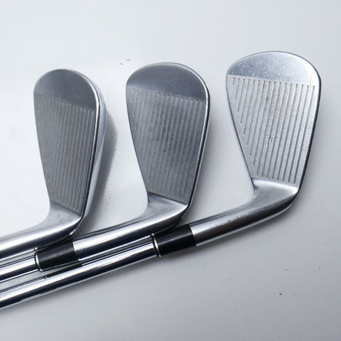 Used Srixon ZX7 Iron Set / 5 - PW / Regular Flex / Left-Handed