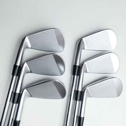 Used Srixon ZX7 MKII Iron Set / 5 - PW / X-Stiff Flex