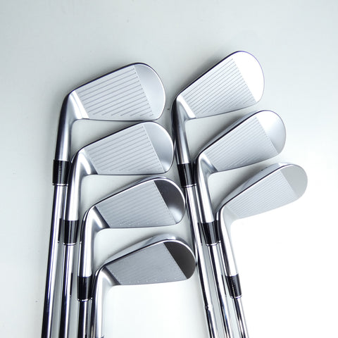 Used Srixon ZXi5 Iron Set / 4 - PW / Stiff Flex