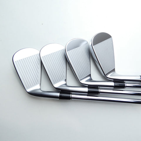 Used Srixon ZXi5 Iron Set / 4 - PW / Stiff Flex