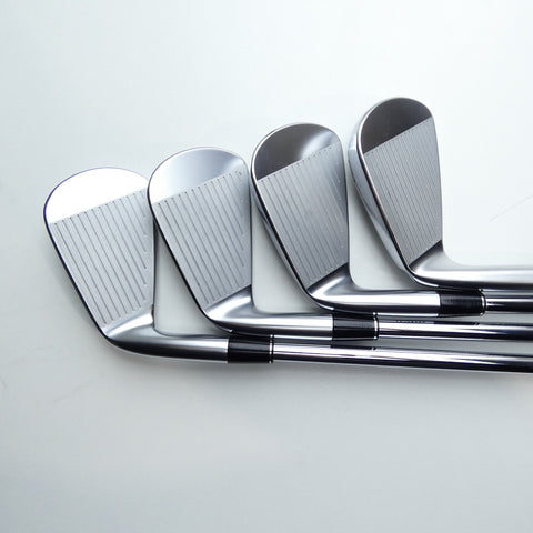 Used Srixon ZXi5 Iron Set / 5 - PW + AW / Stiff Flex