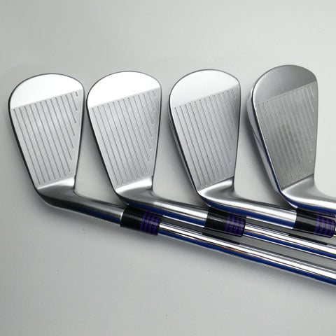 Used Srixon ZXi7 Iron Set / 4 - PW / Stiff Flex