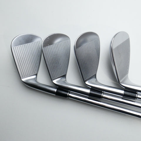 Used Srixon ZXi7 Iron Set / 4 - SW + AW / X-Stiff Flex