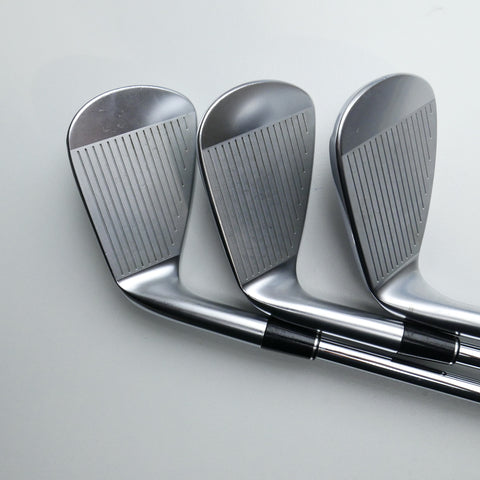 Used Srixon ZXi7 Iron Set / 5 - PW + AW / Stiff Flex