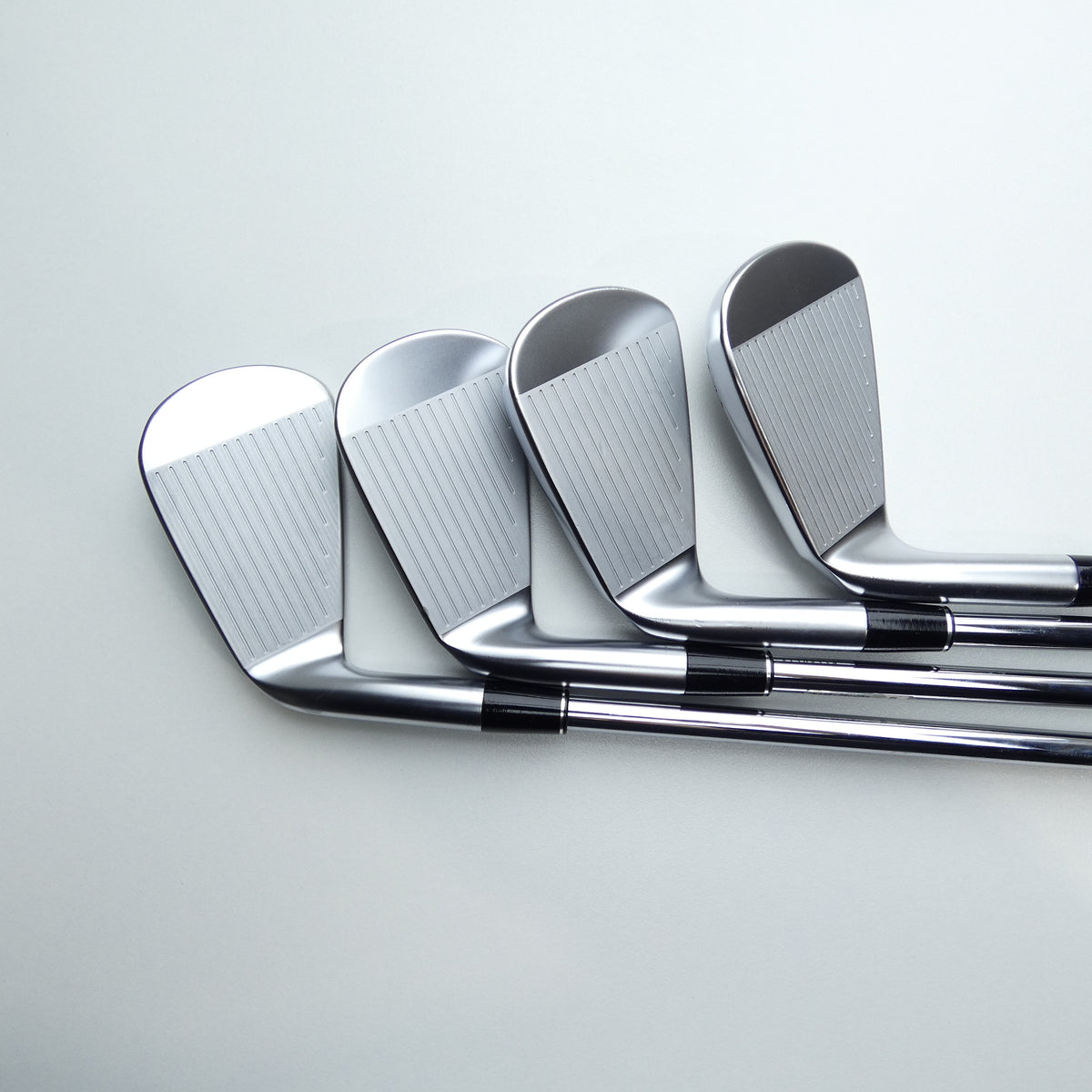 Used Srixon ZXi7 Iron Set / 5 - PW + AW / Stiff Flex