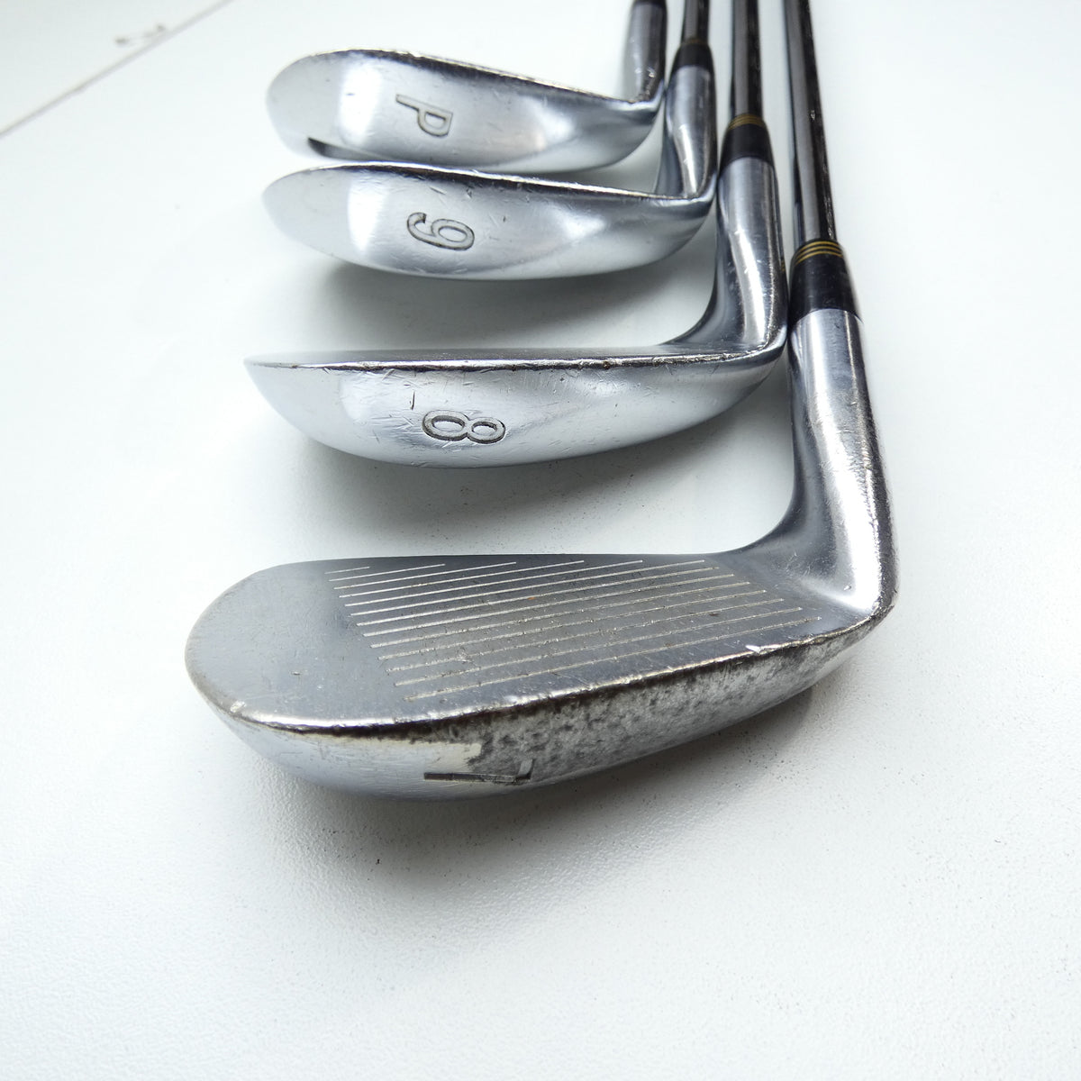Used Srixon i-201 Iron Set / 3 - PW / X-Stiff Flex