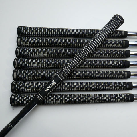 Used Srixon i-701 Iron Set / 3 - PW / Regular Flex