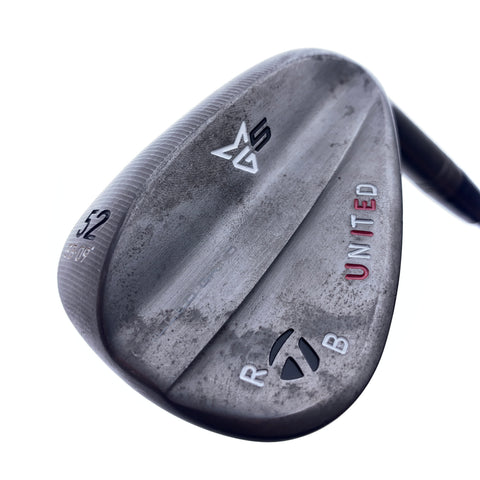 Used TOUR ISSUE TaylorMade Milled Grind 5 Gap Wedge/52.0 Degrees/X-Stiff Flex