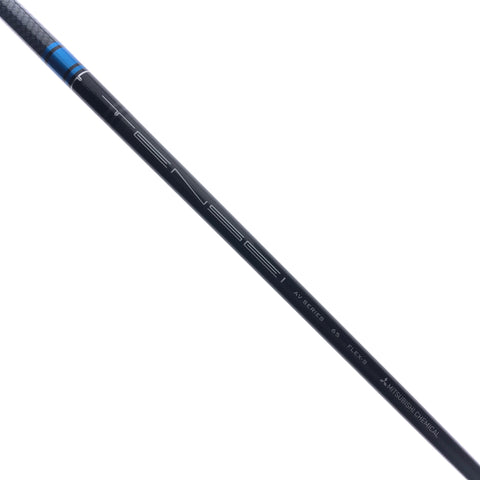 Used TOUR ISSUE Titleist 917 D2 Driver / 9.5 Degrees / Stiff Flex