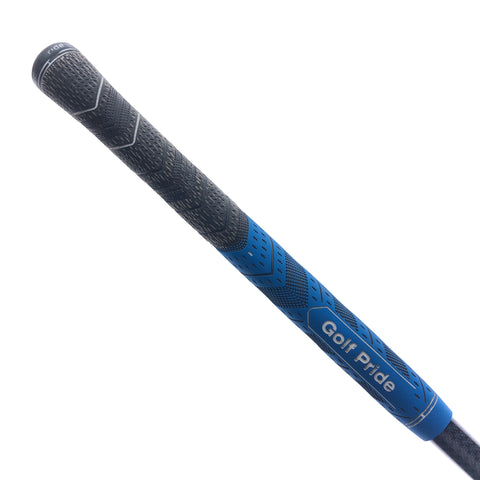 Used TOUR ISSUE Titleist 917 D2 Driver / 9.5 Degrees / Stiff Flex