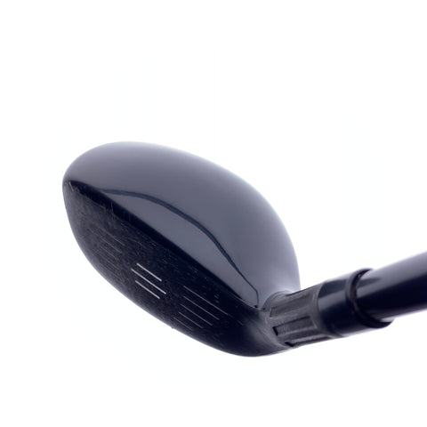 Used TaylorMade M2 2016 3 Hybrid / 19 Degrees / Stiff Flex