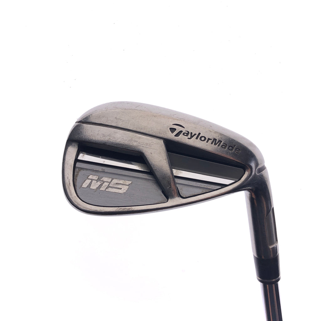 Used TaylorMade M5 9 Iron / 39.5 Degrees / Regular Flex