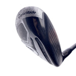 Used TaylorMade M6 5 Hybrid / 26.0 Degrees / X-Stiff Flex
