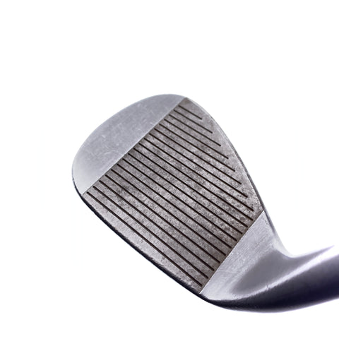 Used TaylorMade Milled Grind 4 Gap Wedge / 52.0 Degrees / Wedge Flex