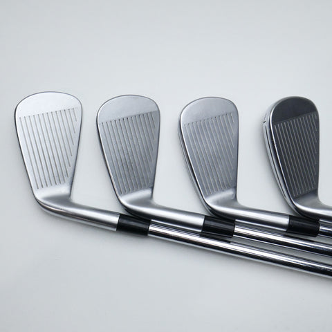 Used TaylorMade P770 2023 Iron Set / 4 - PW + AW / X-Stiff Flex