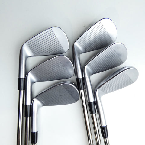 Used TaylorMade P770 2023 Iron Set / 6 - PW + AW / Stiff Flex