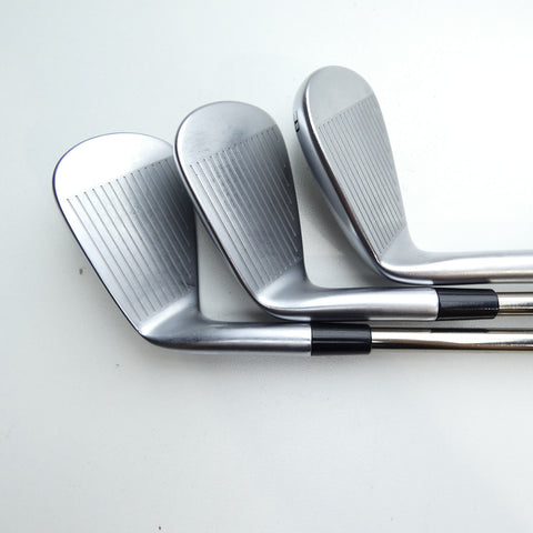 Used TaylorMade P770 2023 Iron Set / 6 - PW + AW / Stiff Flex