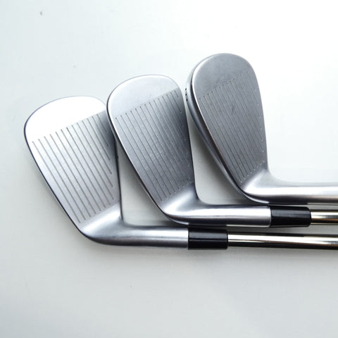 Used TaylorMade P770 2023 Iron Set / 6 - PW + AW / Stiff Flex