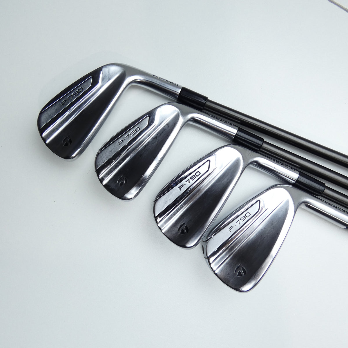 Used TaylorMade P790 2019 Iron Set / 5 - PW + AW / Lite Flex