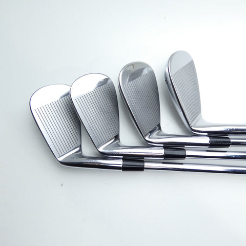 Used TaylorMade P7TW Iron Set / 3 - PW / X-Stiff Flex