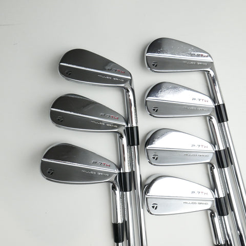 Used TaylorMade P7TW Iron Set / 4 - PW / Stiff Flex
