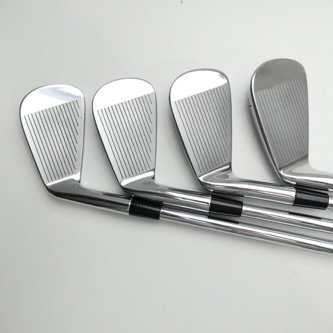 Used TaylorMade P7TW Iron Set / 4 - PW / Stiff Flex