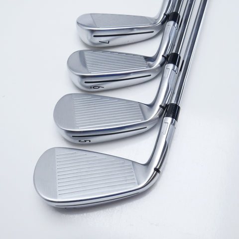 Used TaylorMade Qi Iron Set / 4 - PW / Regular Flex