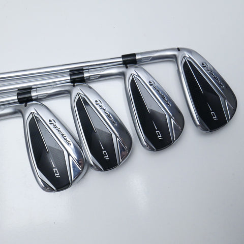 Used TaylorMade Qi Iron Set / 5 - SW + AW / Regular Flex / Left-Handed