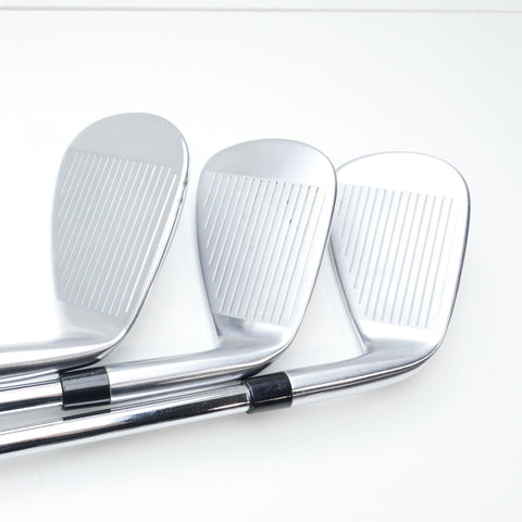 Used TaylorMade Qi Iron Set / 5 - SW / Regular Flex / Left-Handed