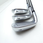 Used TaylorMade Qi Max Iron Set / 5 - PW + AW / Regular Flex