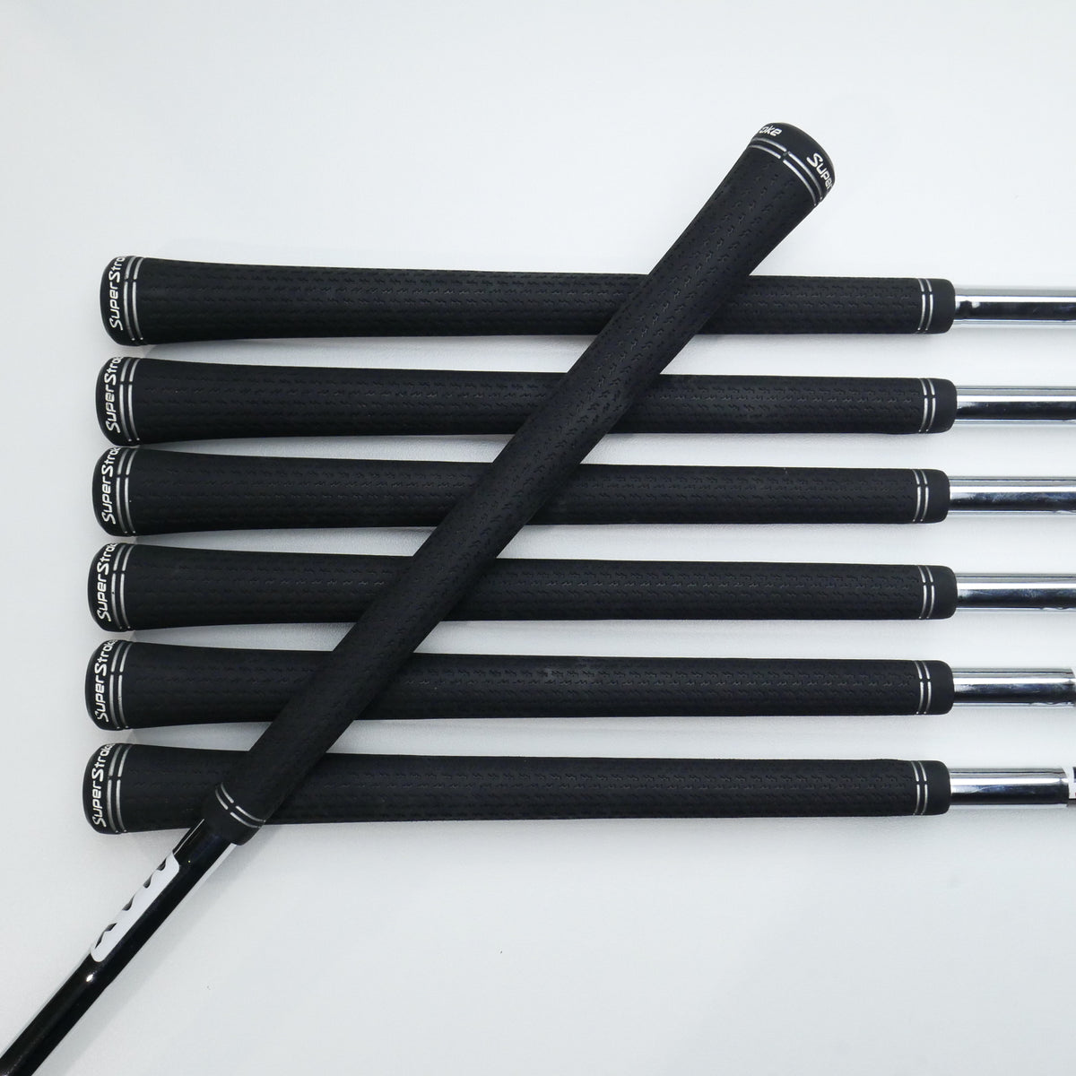 Used TaylorMade Qi Max Iron Set / 5 - SW / Regular Flex