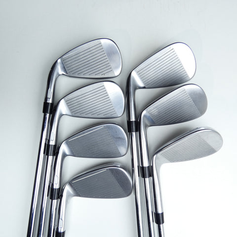 Used TaylorMade Qi Max Iron Set / 5 - SW / Regular Flex
