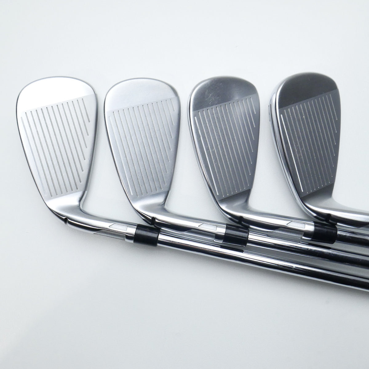 Used TaylorMade Qi Max Iron Set / 5 - SW / Regular Flex