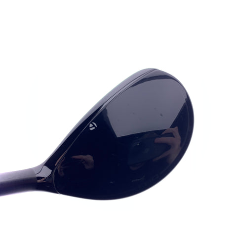 Used TaylorMade Qi10 4 Hybrid / 22 Degrees / Regular Flex