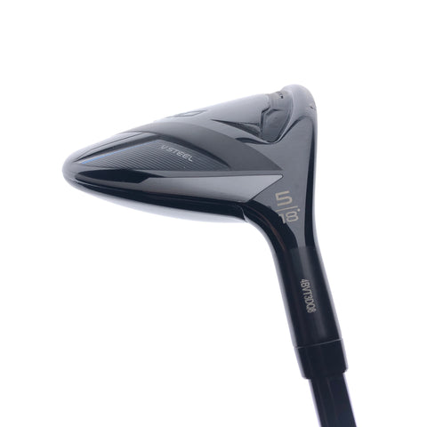 Used TaylorMade Qi10 5 Fairway Wood / 18 Degrees / Regular Flex